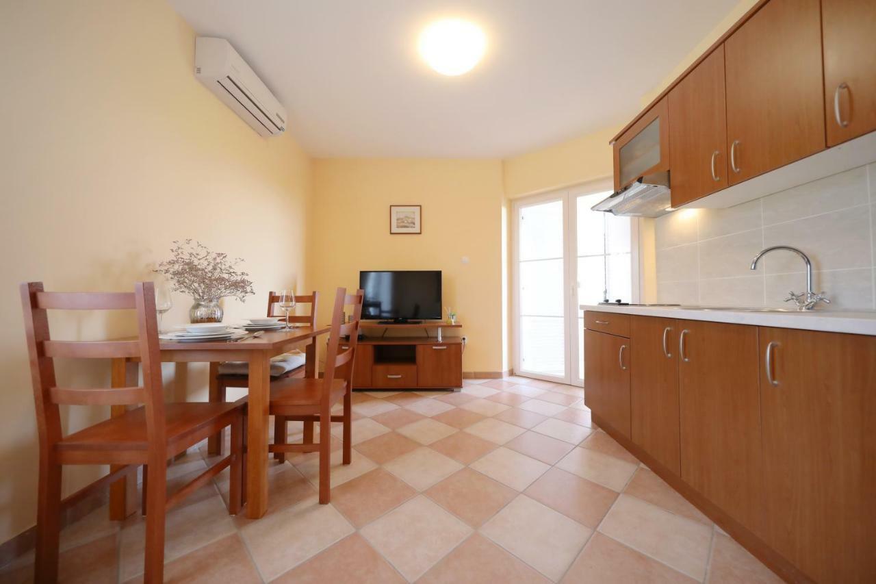 Apartments Villa Marnii Кожино Екстер'єр фото
