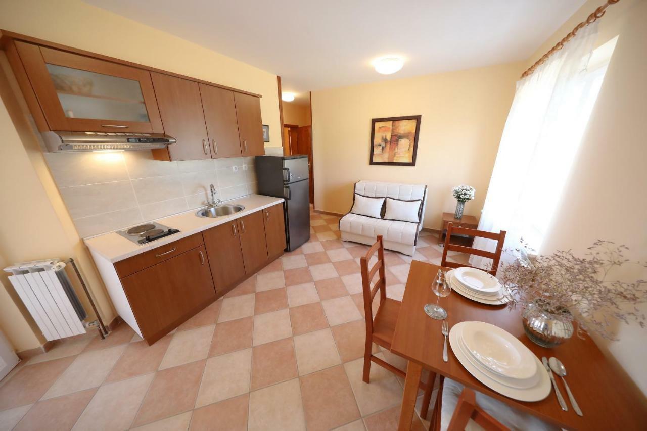 Apartments Villa Marnii Кожино Екстер'єр фото