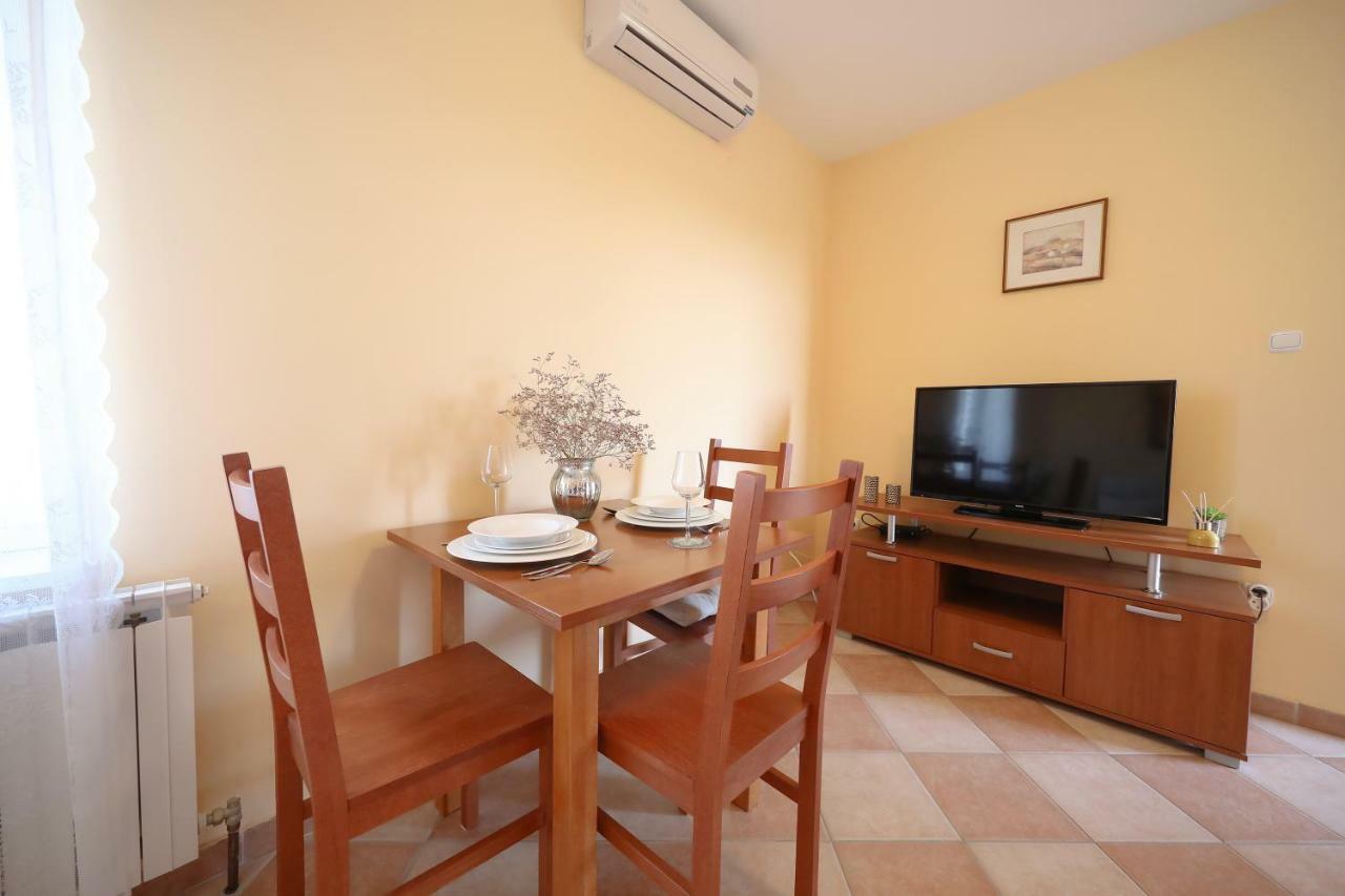 Apartments Villa Marnii Кожино Екстер'єр фото