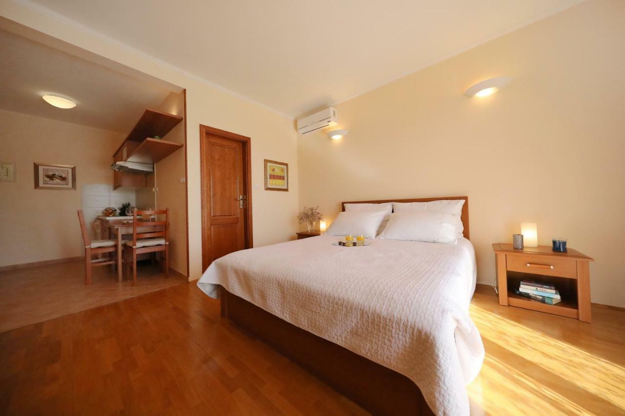 Apartments Villa Marnii Кожино Екстер'єр фото
